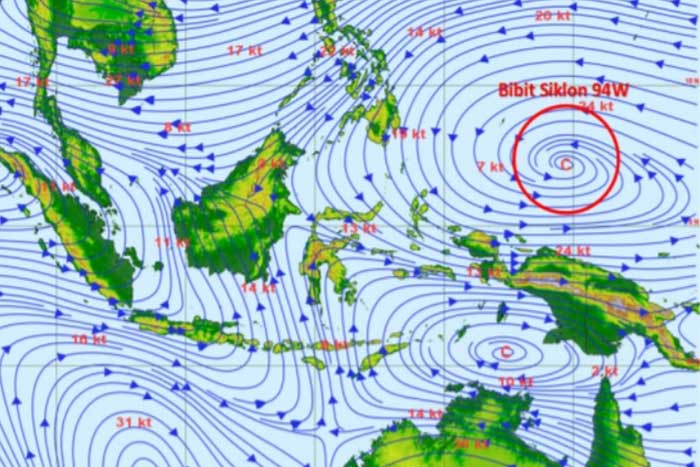 太平洋有94W热带气旋胚胎 北苏-北马鲁古应警惕洪水