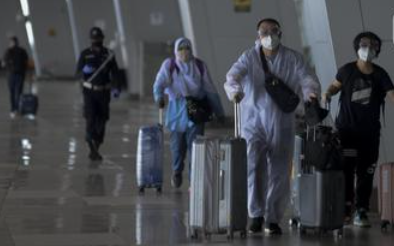 印尼移民局：157名中国公民已全部通过健康检查后入境