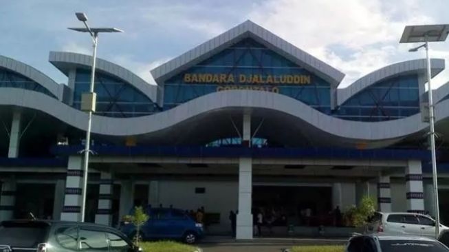 哥伦打洛 Djalaluddin 机场 65 名工作人员被感染新冠肺炎