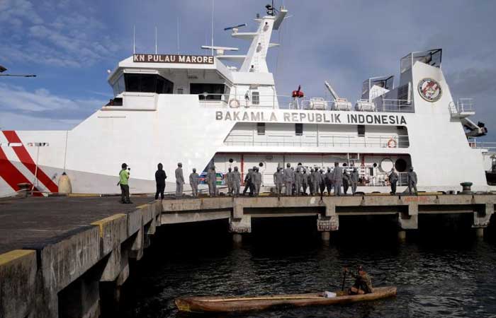 禁止客船进入东努沙登加拉直到 8 月 8 日