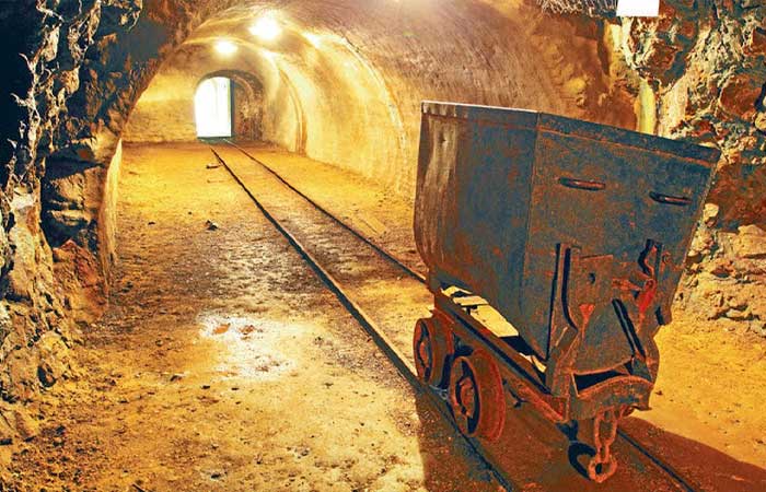 不再有许可证，KLHK 要求停止北苏拉威西的金矿开采