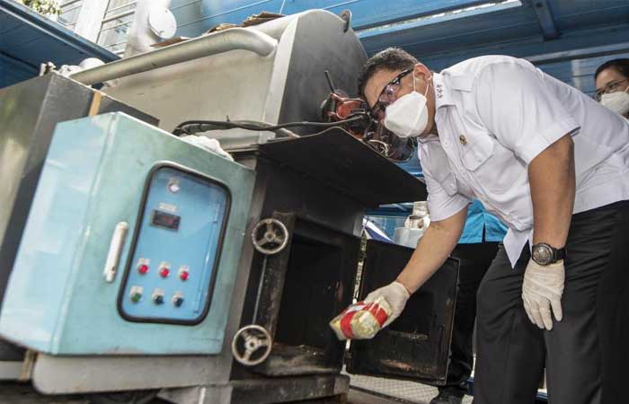 两家国有企业公司协同废物处理业务发展