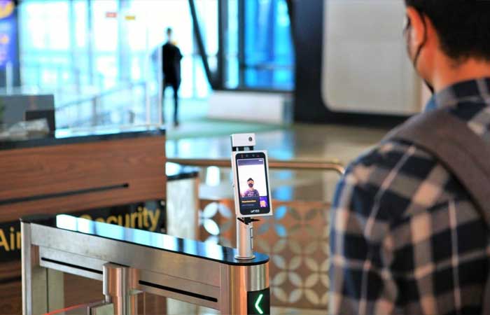 苏哈机场准备使用人脸识别技术