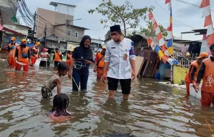 麻拉昂克港 350 户家庭遭潮汐洪水影响，但没居民寻求避难