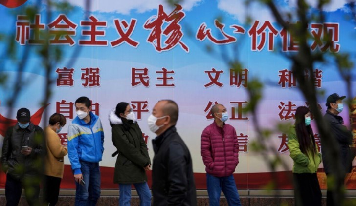 中国卫健委主任反对“与病毒共存”