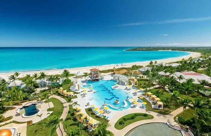 巴哈马五星级度假村Sandals Emerald Bay，传出3名美国游客离奇死亡。（图撷自Sandals网站）