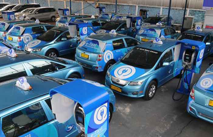 G20 势头提振电动汽车需求 蓝鸟出租车公司战略带来机遇