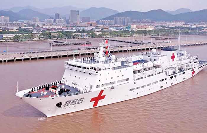 中国海军医疗船“和平方舟”号本月10日访问印尼