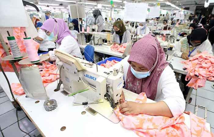一些服装企业从万丹迁厂 是因为最低工资调高吗？
