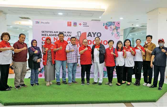 印华妇女会举办献血活动及第二次分发礼包活动