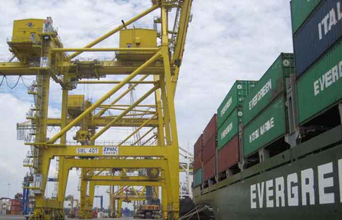 Pelindo 与迪拜港口公司合作 勿拉湾货柜站装卸量增为 14 0万 TEUs