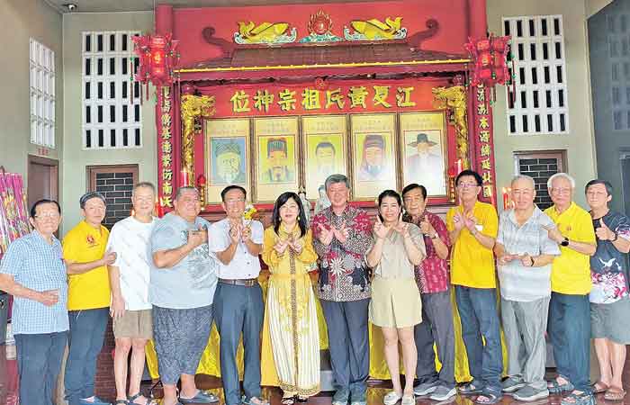 棉兰江夏公所举行始祖神像安座三周年纪念