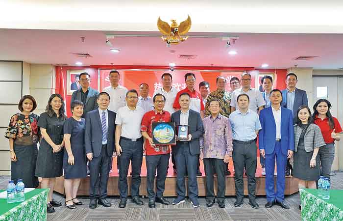 珠海经贸代表团到访印尼华裔总会