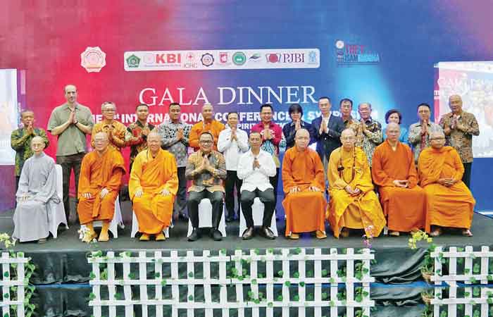 楠榜体正佛教高等学院举行佛教跨国会议与座谈会