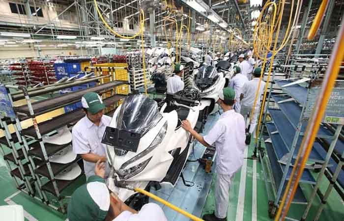 企业家揭示 2024 年维持印尼制造业表现的关键