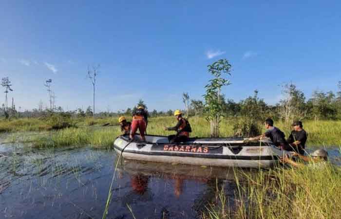 南邦加渔民在 Kepuang 河钓鱼遭鳄鱼袭击
