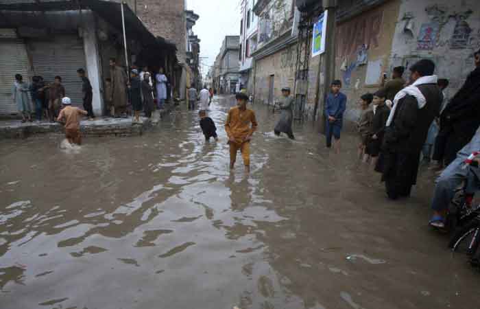 巴基斯坦暴雨成灾酿41死 其中28人遭雷击身亡