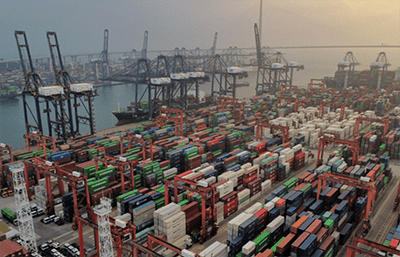 香港货柜码头首次跌出“全球十大港口”